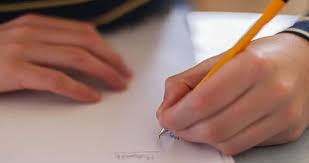 canada jobs College Scholarship for Left-Handed Students 2025